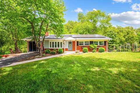 132 Walton Drive, Lynchburg, VA 24502