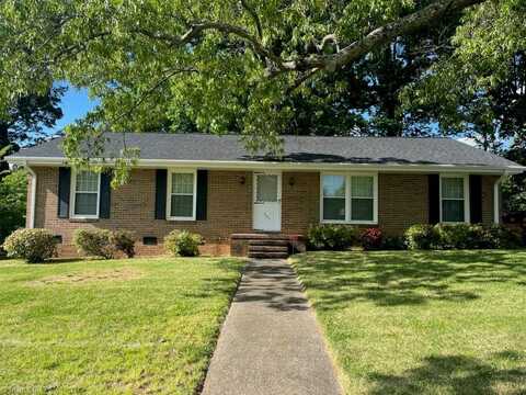 2506 Dulaire Road, Greensboro, NC 27407