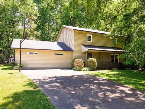 6191 Herinhut Road, Winston Salem, NC 27127