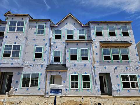 348 Chesapeak Commons Street, Garner, NC 27529