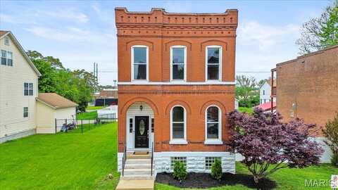 2733 Rutger Street, Saint Louis, MO 63104