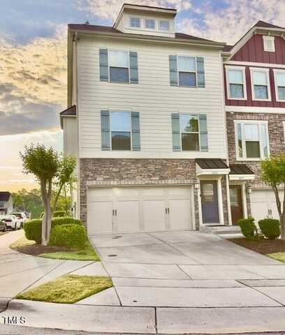 1013 Waymaker Court, Apex, NC 27502