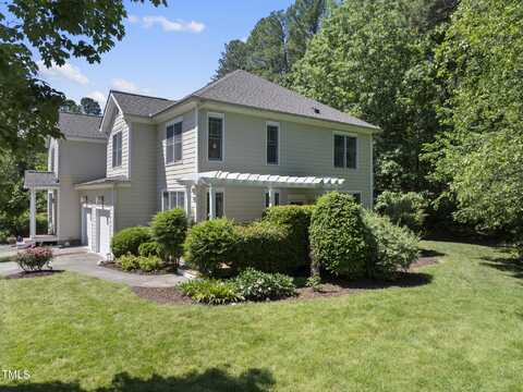 106 Bluefield Road, Chapel Hill, NC 27517
