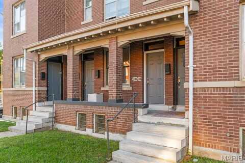 4300 S Compton Avenue, Saint Louis, MO 63111