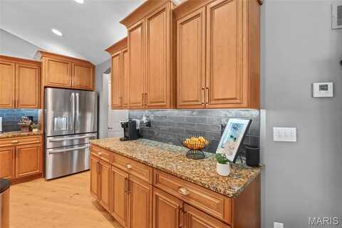 5735 Old Keebler Road, Collinsville, IL 62234