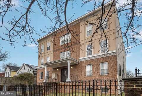 320 61ST STREET NE, WASHINGTON, DC 20019