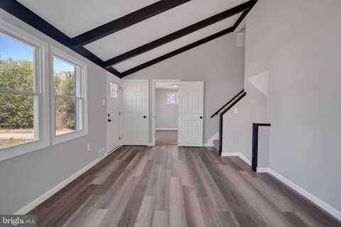 512 WINSLOW ROAD, OXON HILL, MD 20745