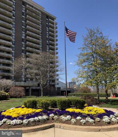 1800 OLD MEADOW ROAD, MCLEAN, VA 22102