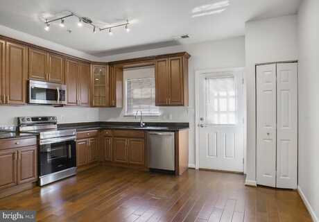 1529 TANNER STREET SE, WASHINGTON, DC 20020