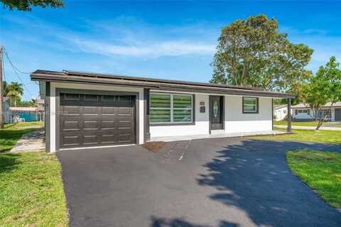 2600 NW 68th Way, Sunrise, FL 33313