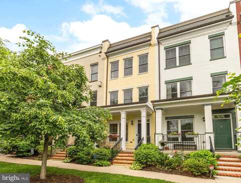 631 REGENT PLACE NE, WASHINGTON, DC 20017