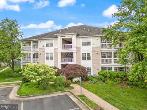 8075 LACY DRIVE, MANASSAS, VA 20109