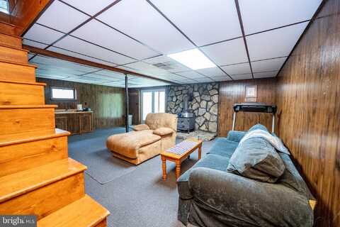 290 CRELLIN UNDERWOOD ROAD, OAKLAND, MD 21550
