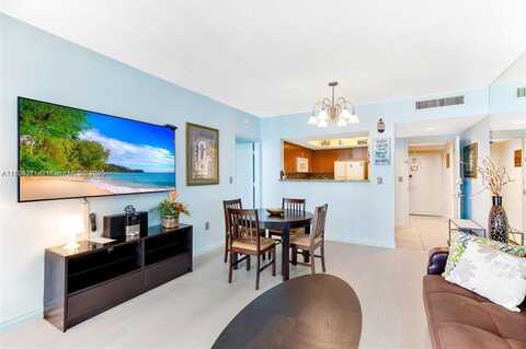 17375 Collins Ave, Sunny Isles Beach, FL 33160
