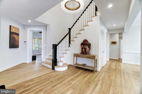 18969 PEALE LANE, LEESBURG, VA 20175