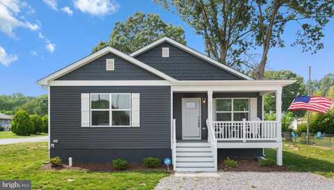121 1ST STREET, COLONIAL BEACH, VA 22443