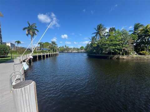 3040 NE 16th Ave, Oakland Park, FL 33334