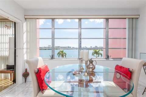 18555 NE 14th Ave, Miami, FL 33179