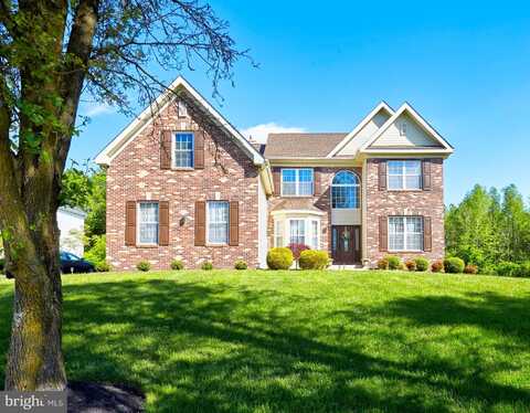 28 AUTUMNWOOD LA, MOUNT LAUREL, NJ 08054