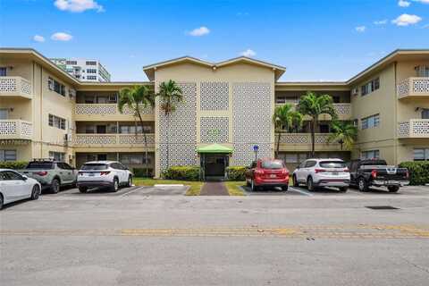 11930 NE 19 DR, North Miami, FL 33181