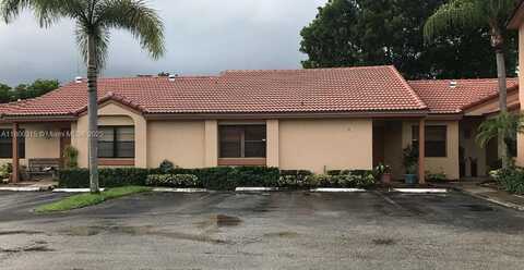 6257 NW 171st St, Hialeah, FL 33015