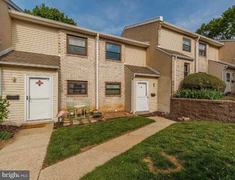 1625 VALLEY DRIVE, WEST CHESTER, PA 19382