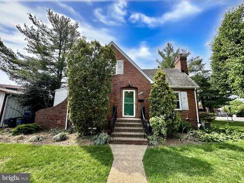 2620 FRANKLIN ROAD, ARLINGTON, VA 22201