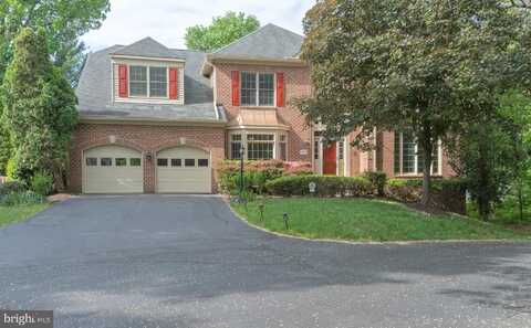 8305 JUDY WITT LANE, VIENNA, VA 22182