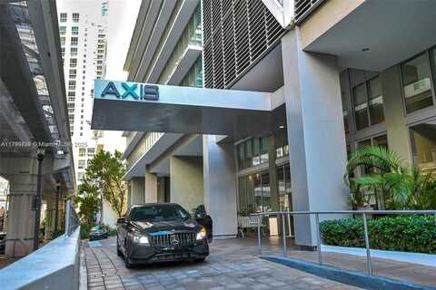 1111 SW 1st Ave, Miami, FL 33130
