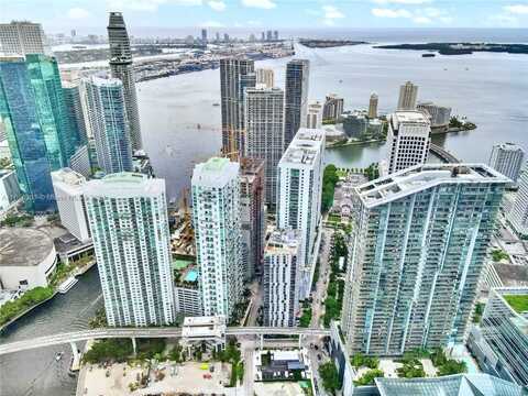 31 SE 6th St, Miami, FL 33131