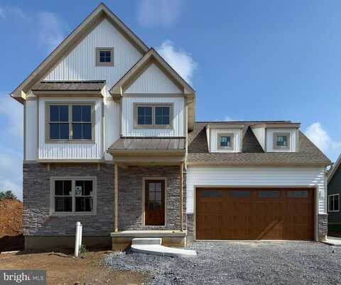 218 PARKSIDE PLACE, LANCASTER, PA 17602