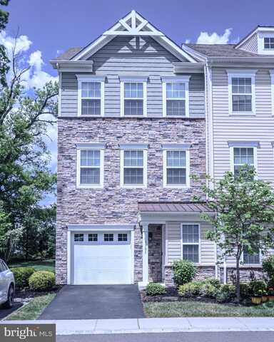 1101 HIGHTS FARM ROAD N, MONROE TOWNSHIP, NJ 08831