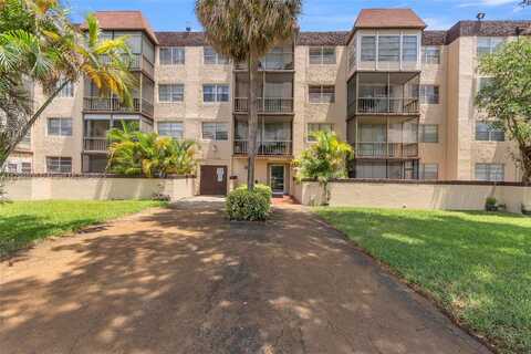 7300 NW 17th St, Plantation, FL 33313