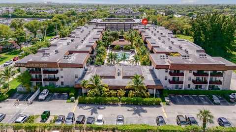 7487 SW 82nd St, Miami, FL 33143