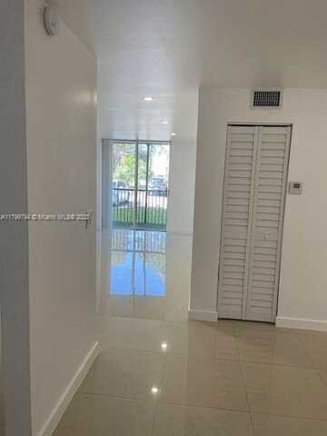16950 W Dixie Hwy B141 Hwy, North Miami Beach, FL 33160