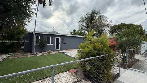 5830 NW 7th Ct, Miami, FL 33127
