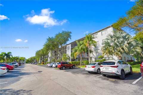 300 SW 134th Way, Pembroke Pines, FL 33027