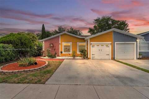 9821 W Fern Ln, Miramar, FL 33025