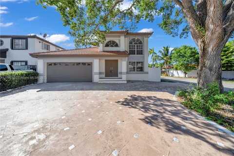 20076 NW 85th Ave, Hialeah, FL 33015