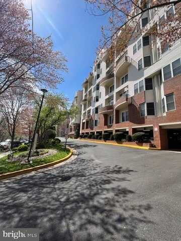 301 S REYNOLDS STREET, ALEXANDRIA, VA 22304