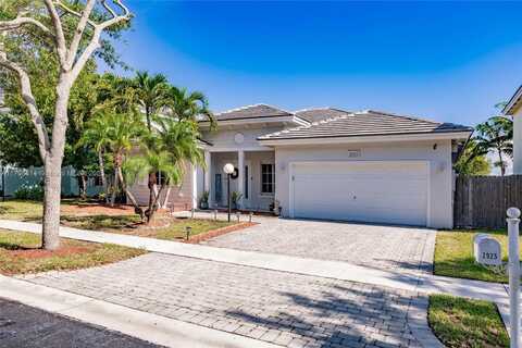 2925 NE 4th St, Homestead, FL 33033
