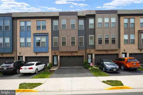 45399 DAVENO SQUARE, STERLING, VA 20164