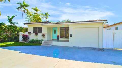 6110 SW S Waterway Dr, Miami, FL 33155