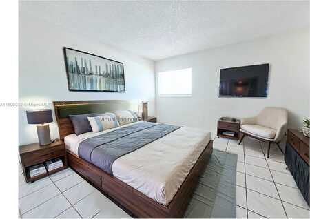 undefined, Miami Beach, FL 33141