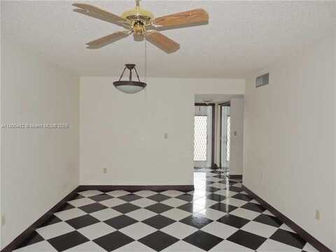 8595 Sunrise Lakes Blvd, Sunrise, FL 33322