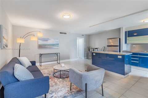 301 Jefferson Ave, Miami Beach, FL 33139