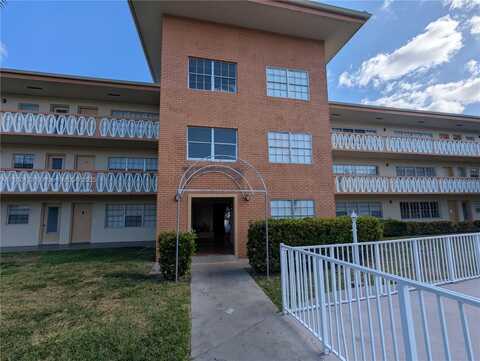 11855 NE 19th Dr, North Miami, FL 33181