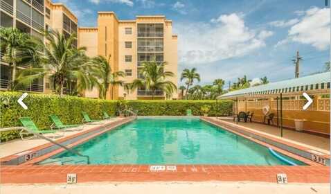 2935 NE 163rd St, North Miami Beach, FL 33160