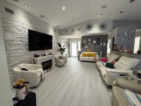 14530 SW 123rd Ct, Miami, FL 33186
