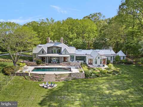 2299 HILLTOP VIEW, UNIONVILLE, PA 19320